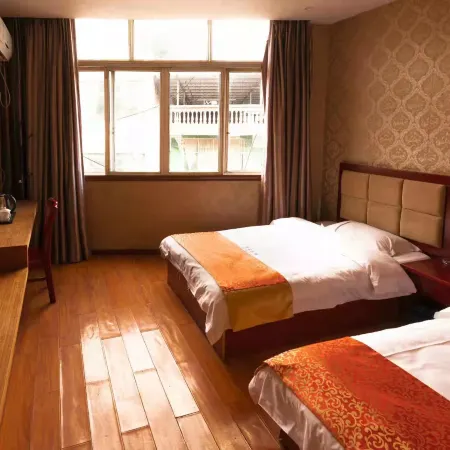 Xuri Business Hotel