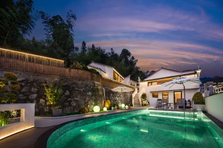 Muyun Juzhuju (Jiuhua Mountain Meat Body Baodian) Отели рядом с достопримечательностью «Zhiyuan Chenxi»