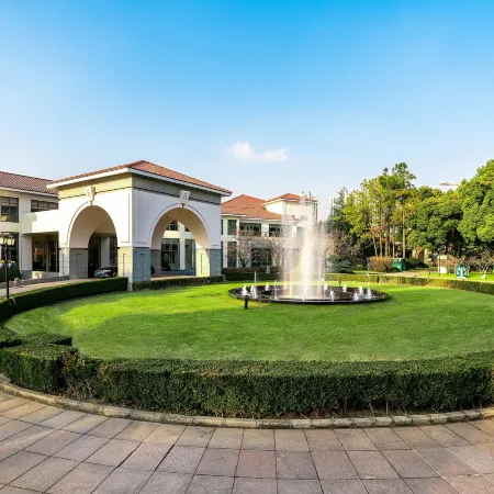 Hongqiao State Guest House Shanghai Отели рядом с достопримечательностью «Выставочный центр Intex Shanghai»