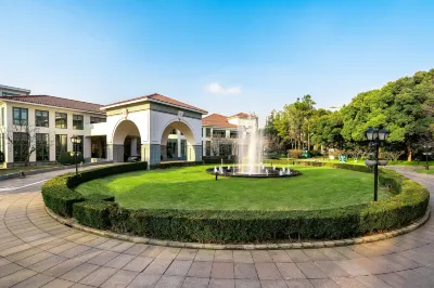 Hongqiao State Guest House Shanghai Các khách sạn gần Shanghai University of Engineering Science Gymnasium