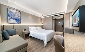 Starway Hotel (Dazhou Luofu Plaza)