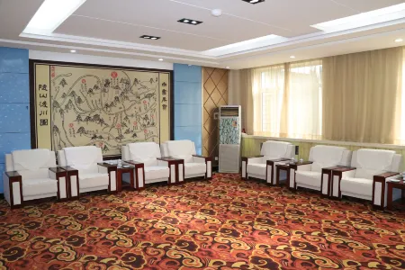 Cangzhou Hotel Отели в г. Чжаосян