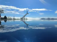 Xinfeng Lingnan maple leaves World Hotels in Xinfeng