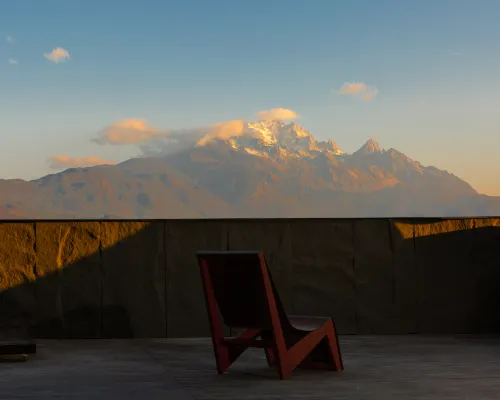 Nazhu Sky Courtyard Designer Snow Mountain View Homestay (Lijiang City Rizhao Jinshan Branch) فنادق في ليجيانغ