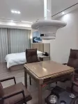 Extraordinary hotel