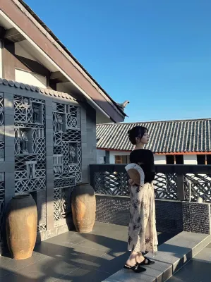 Grand Joli Demeure · Du Bo Lin | Er·Schr Schrödinger Art Hotel (Big Waterwheel Branch) Hotels in Black Dragon Pond