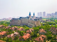 Qingdao Jinsha Lansu Seaview Hotel Apartment (Golden Beach Beer City) Hotels near Golden Beach