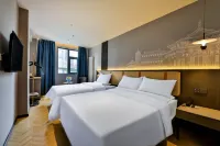 Romantic Season Hotel (Shenyang Middle Street Imperial Palace and Commander Zhang's Mansion) Hotel in zona Shenyang Agricultural University Gymnasium