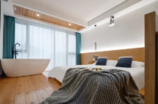 Floral Hotel · Shengsi City Outside the Time hotel