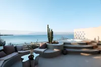 大理貝拉維塔香氛療愈海景飯店(洱海S灣生態廊道上段店) 磻溪渡口附近的飯店