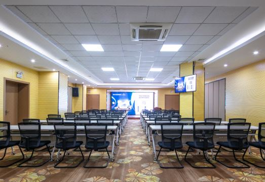 1. 메트로폴로 진장..