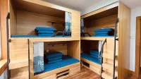 Dongfang·Xixiang Youth Hostel (Klein Blue Theme)