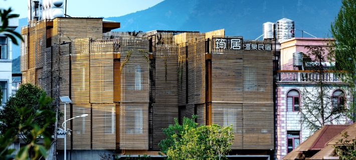 YunJu Hot Spring Homestay Hotele w: Anning