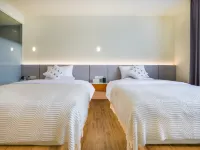Shiguangxuan Hotel (Chengdu Daxuan High-speed Railway Station) Hotels in Dayi County