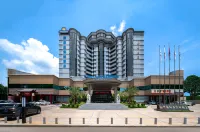 梅州金葉戴斯温德姆酒店 鄰近動美力健身體育用品系列（泰鴻安全文明小區店）的酒店