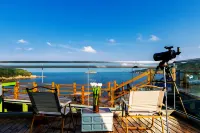 Shengsi Fishing Fish·Stars and Sea Camping Base Hotels in Shengsi
