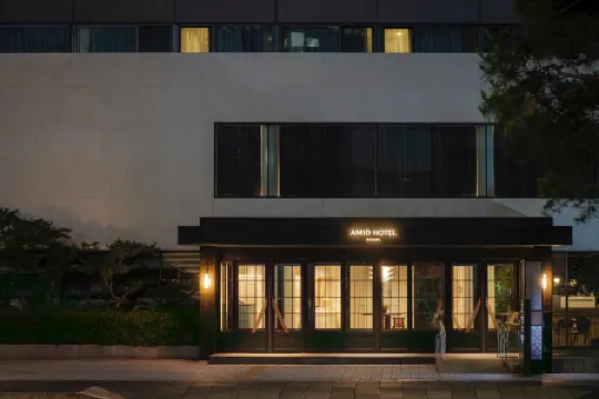 Amid Hotel Seoul Отели рядом с достопримечательностью «Инсадонг»