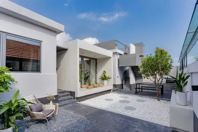 Qingdao Wushe Tangquan Seaview Holiday Courtyard Hotels near Laoshan Mountain