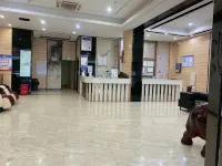 徐聞新金葉飯店（縣政府南山客運站店） - 停車場
