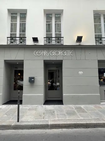 巴黎1區依賴飯店