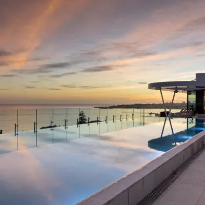 EVOLUTION Cascais-Estoril Hotel Hôtels à proximité de : Point de vue Boca do Inferno
