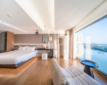 Land Scape Youth River View Hotel Hotels in Leshan