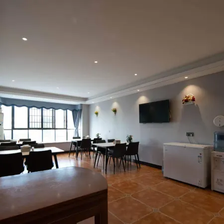 Aidu Chuangxiang Hotel(Shaoyang Guiqin Building Materials City)