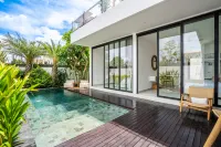 Villa Ozkar – Elegant 3-Bedroom Villa with Pool & Sunset Terrace - สระว่ายน้ำส่วนตัว