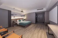 Zhangjiagang Manjin Hotel (Mambat Shopping Plaza Branch)