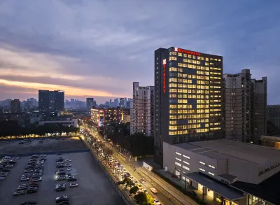 Hilton Garden Inn Wuhan Hankou Hotels near 永旺梦乐城（武汉金银潭店）