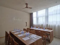 Leshan Giant Buddha Scenic Area River View Hotel [ The most popular hotels for tourists] - salle de sport