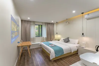 Yazixuan E-sports Hotel Hotels in Huli Industrial Park