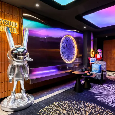 Qingcheng High Altitude Hotel (Harbin West Railway Station Wanda Plaza)