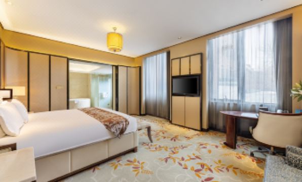 Beijing Jinlin Hotel (Beijing Tiananmen Square Qianmen Subway Station Branch)