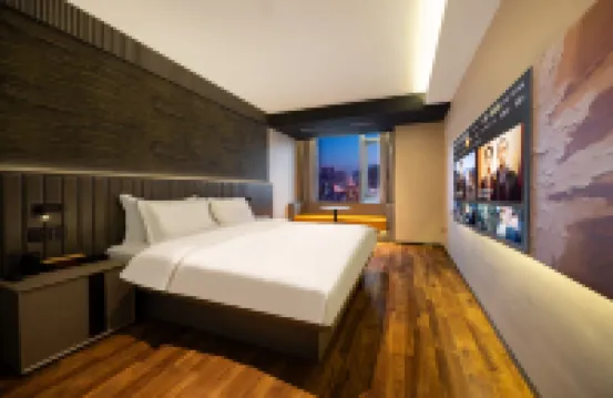 瀋陽長島逸居飯店（華潤·瀋陽長白萬象滙店） 天湖啤酒（勝利南街店）附近的飯店