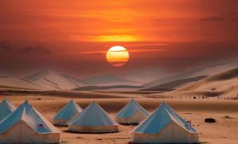 Dunhuang Zhiyu Zhiquye Desert Camping Homestay