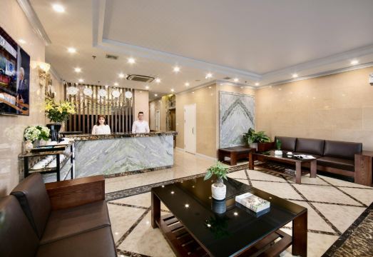 Marina Hotel Facility