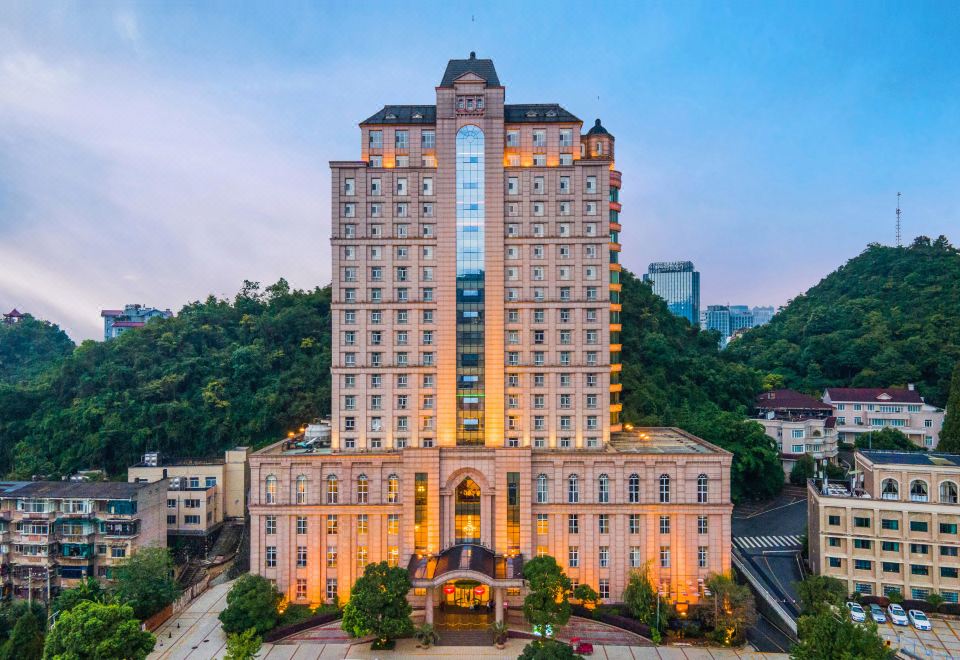 hotel overview picture