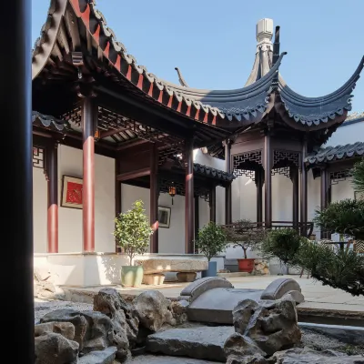 Suzhou the Humble Administrator Six Xi Homestay Hotel dekat Humble Administrator’s Garden