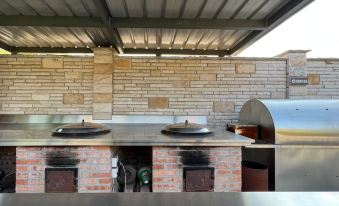 Chenger Mountain Courtyard Homestay
