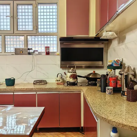 Tekes Qianyuan Bieyuan Bed and Breakfast