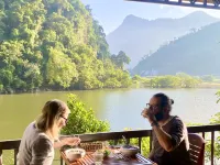Ba Be Lakeside Bungalow - breakfast