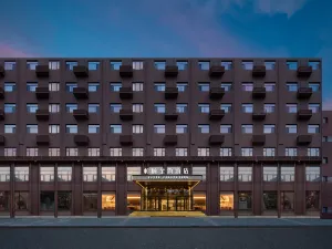 Yitel Collection Hotel (Shijiazhuang Railway Station West Plaza)