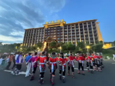 Jiaozishan Hotel Hotels in Luquan