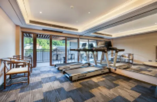 廷泊酒店（鳳凰古城沱江店）