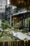 The Hidden House (Cheng Du Kuanzhai Alley People's Park Subway Station Branch) Hotels near Xishu Langqiao Ancient Town
