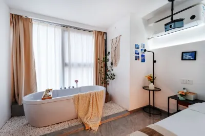 Ziyu Esports Apartment (Nanjing Jiangning Jiaoyuan Subway Station Branch)
