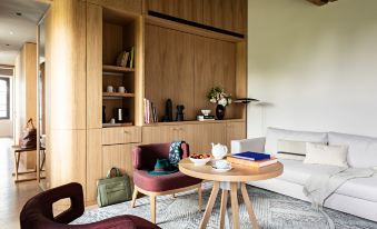 Domaine Reine Margot Paris Issy MGallery Collection