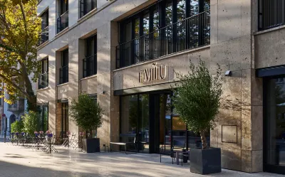 EmiLu Design Hotel Các khách sạn gần Stauffenberg-Erinnerungsstaette