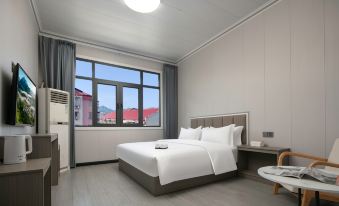 Qijiantang Business Hotel (Baofeng Street)